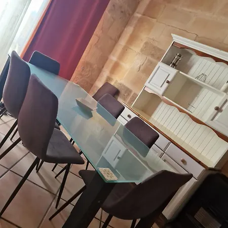 Sardinella - 3 Bedrooms Farmhouse Including A Pool In Xaghra - Gozo *